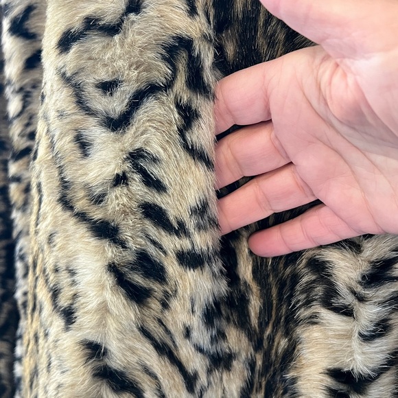 Pamela McCoy Couture Leopard Print Faux Fur Long Coat Black Collar Size L - Picture 3 of 13
